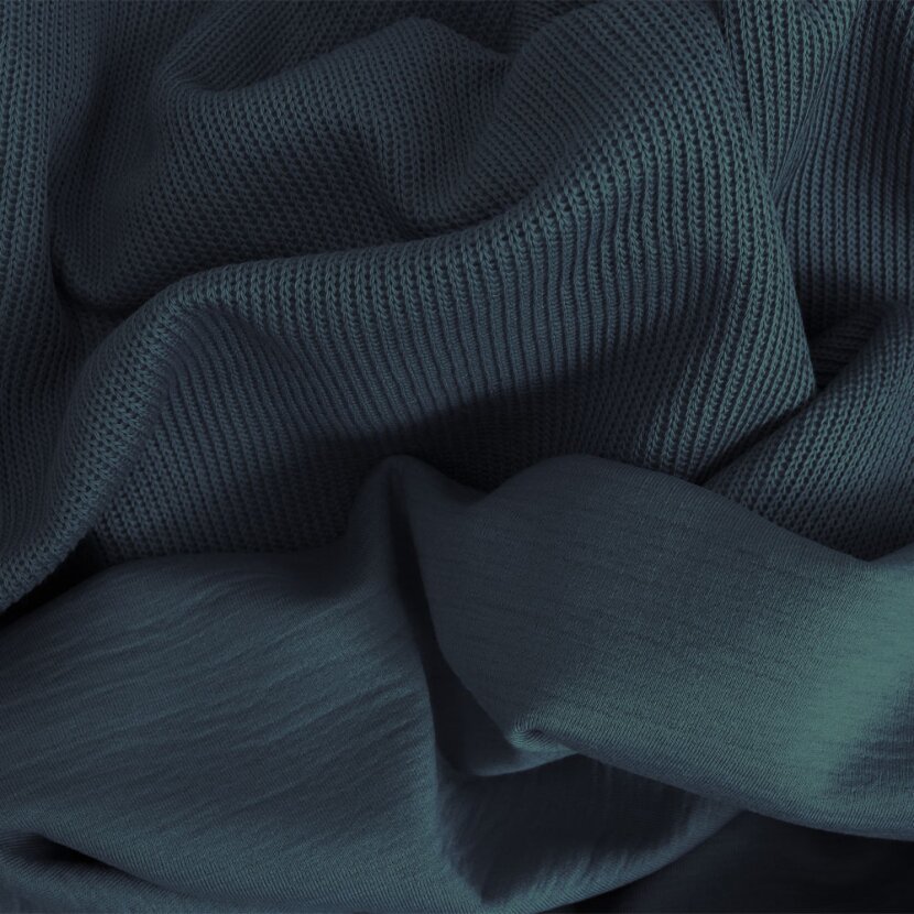 "Stylish Heavy Knit in Dark Blue - 10 Words Maximum"